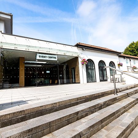 Hotel Crowne Plaza Gerrards Cross By Ihg Beaconsfield Exteriér fotografie