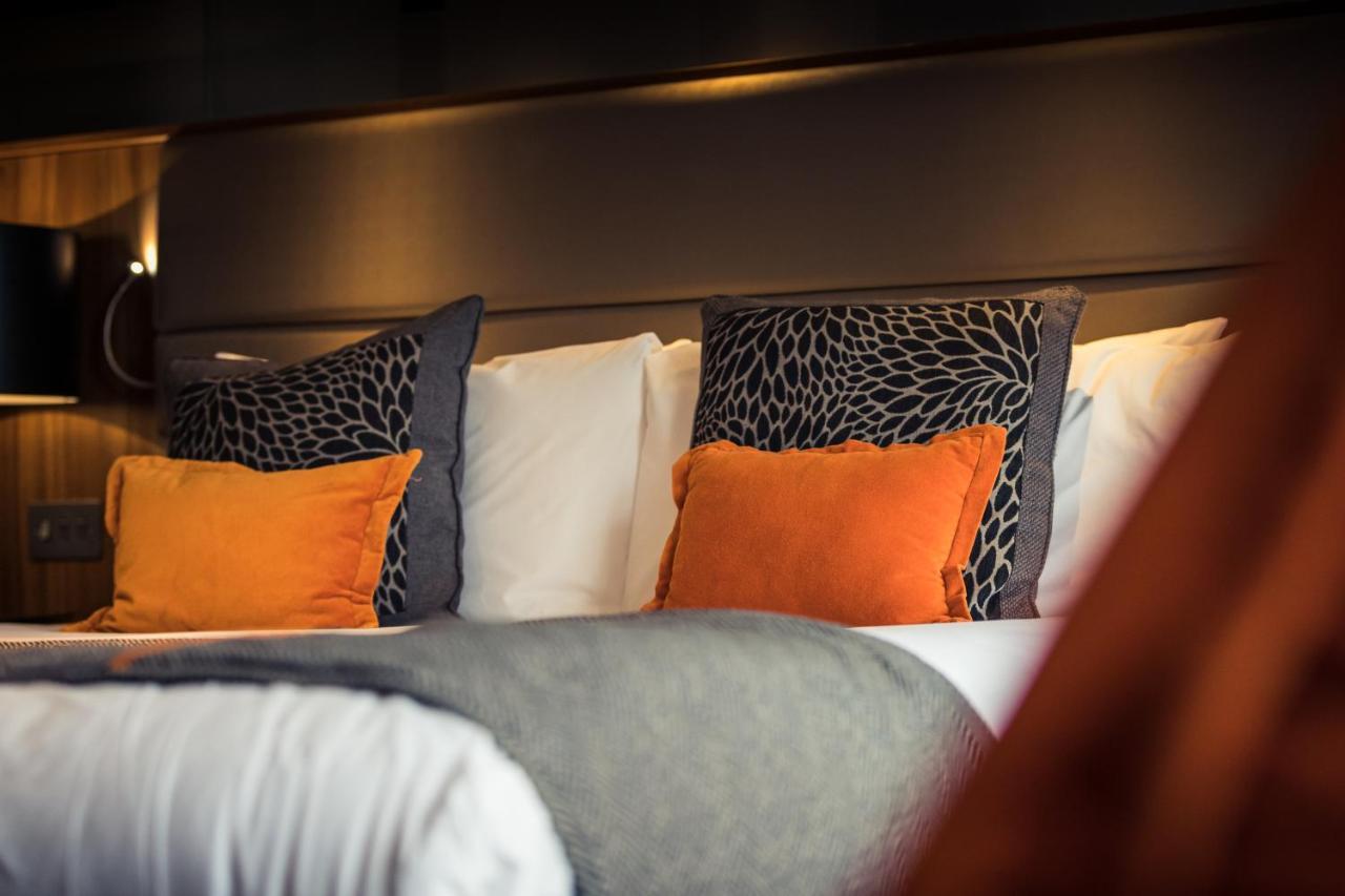 Hotel Crowne Plaza Gerrards Cross By Ihg Beaconsfield Exteriér fotografie