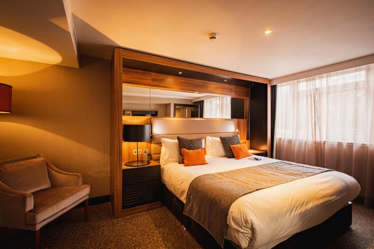 Hotel Crowne Plaza Gerrards Cross By Ihg Beaconsfield Exteriér fotografie