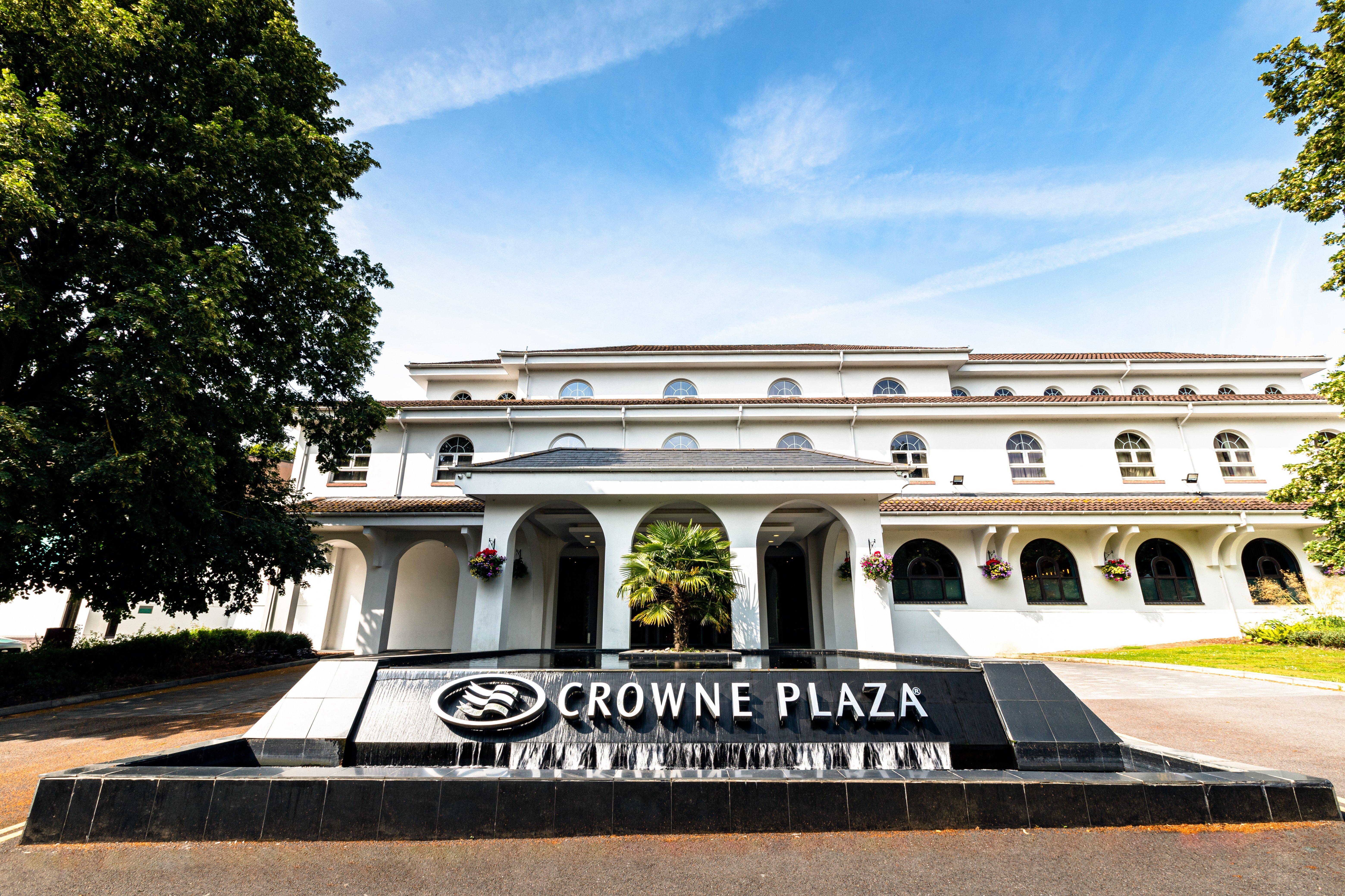 Hotel Crowne Plaza Gerrards Cross By Ihg Beaconsfield Exteriér fotografie