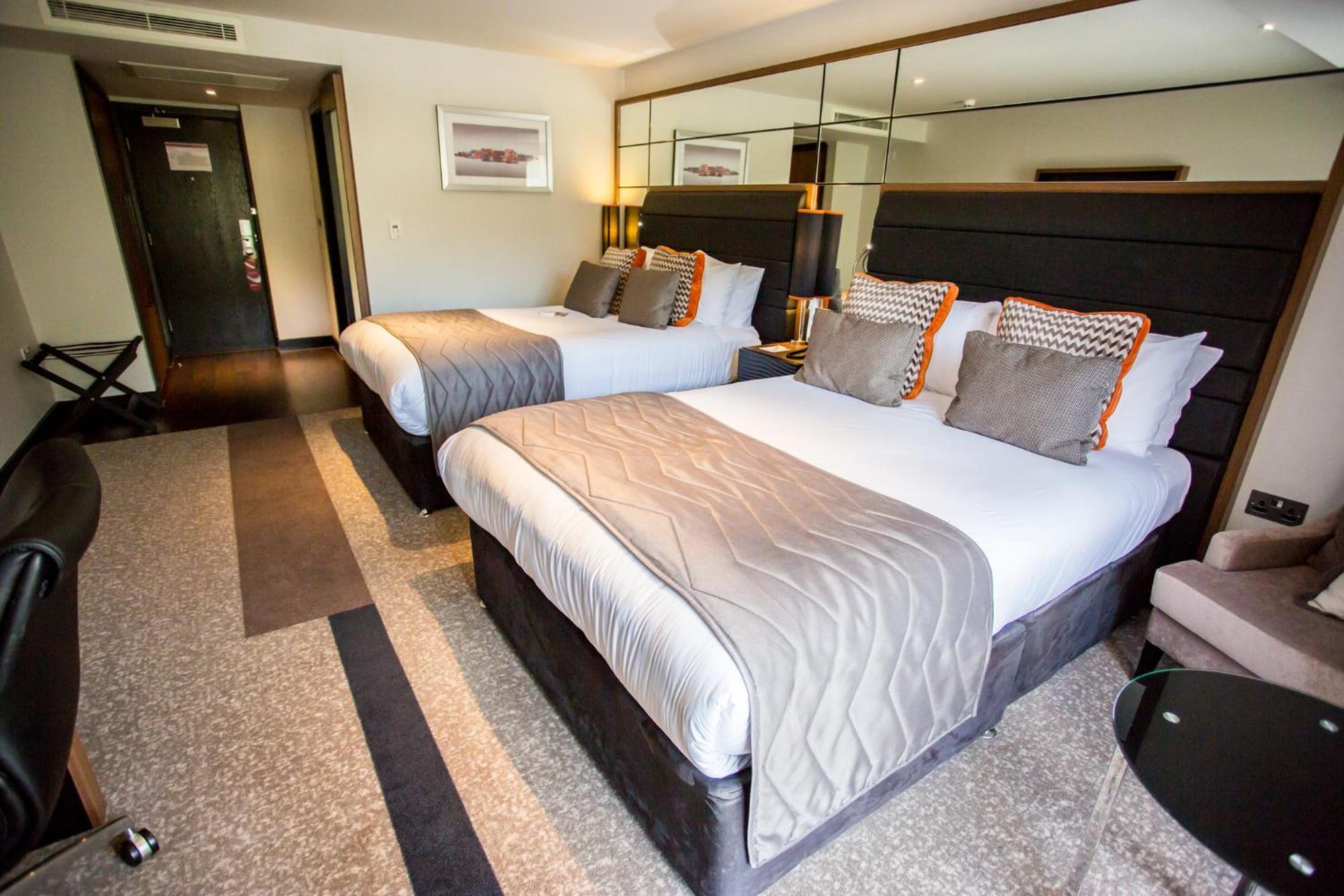 Hotel Crowne Plaza Gerrards Cross By Ihg Beaconsfield Exteriér fotografie