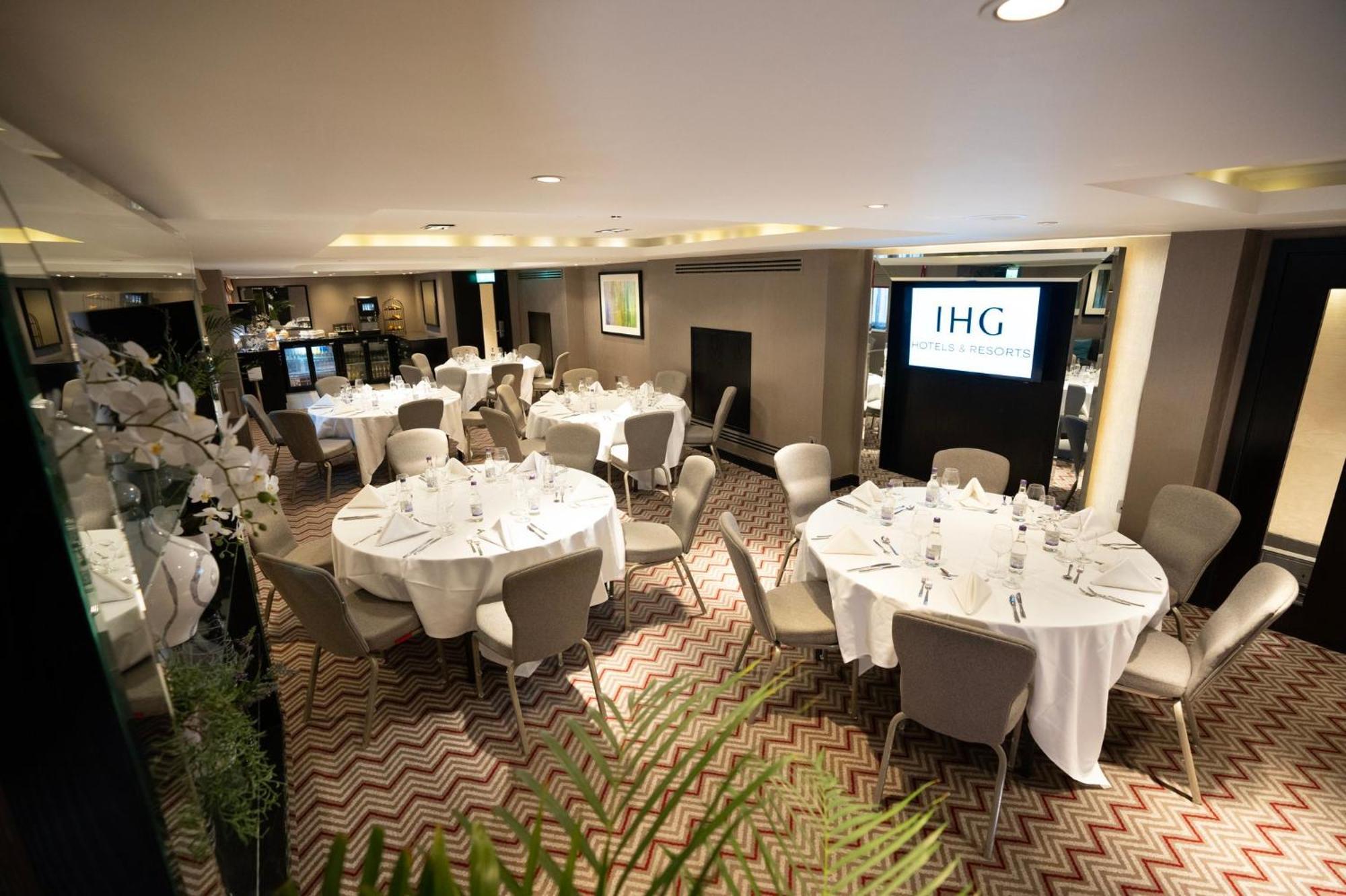 Hotel Crowne Plaza Gerrards Cross By Ihg Beaconsfield Exteriér fotografie
