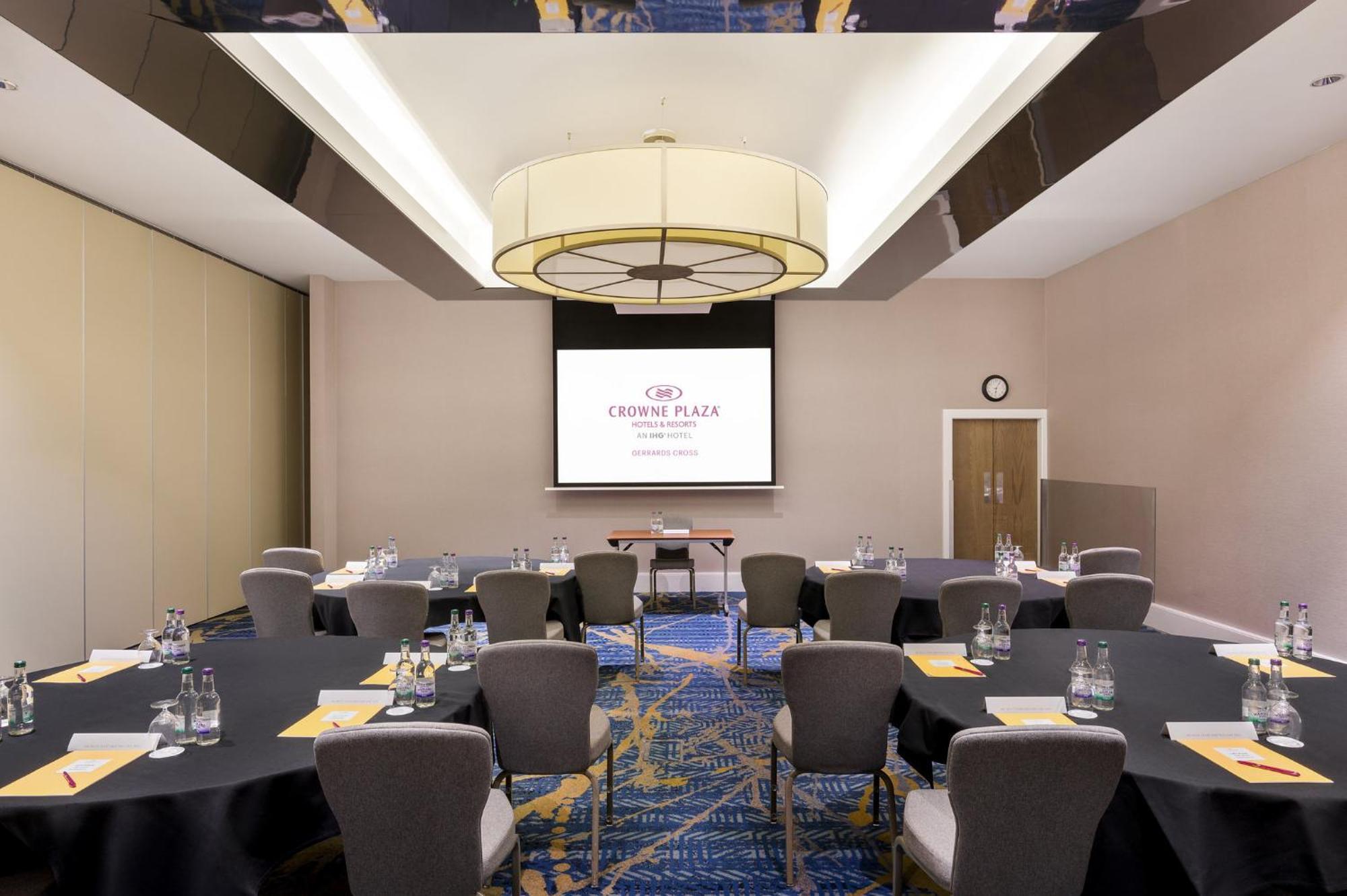 Hotel Crowne Plaza Gerrards Cross By Ihg Beaconsfield Exteriér fotografie