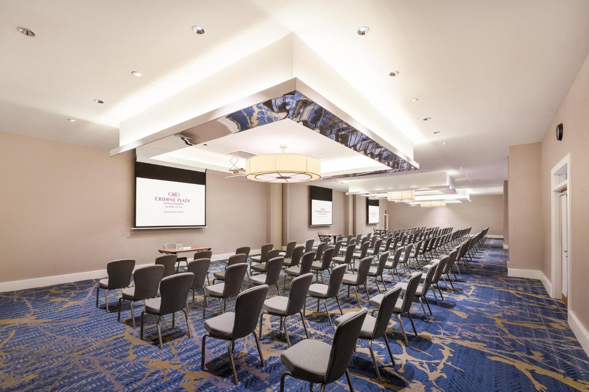 Hotel Crowne Plaza Gerrards Cross By Ihg Beaconsfield Exteriér fotografie