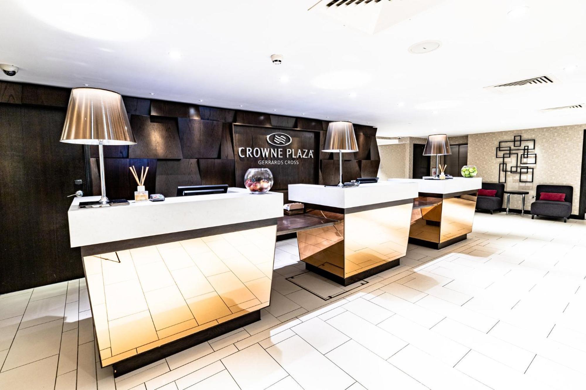 Hotel Crowne Plaza Gerrards Cross By Ihg Beaconsfield Exteriér fotografie